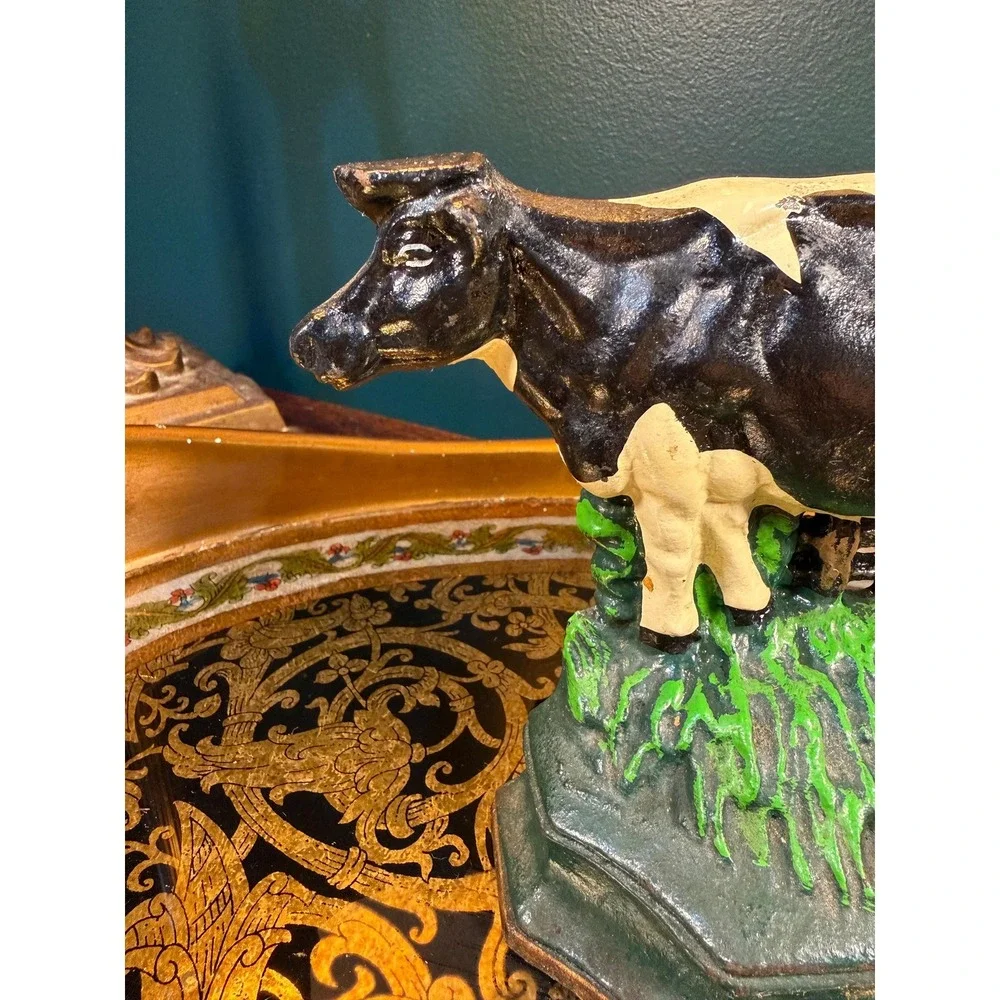Vintage‎ Cast Iron Cow Doorstop or Bookend/Shelf Accent